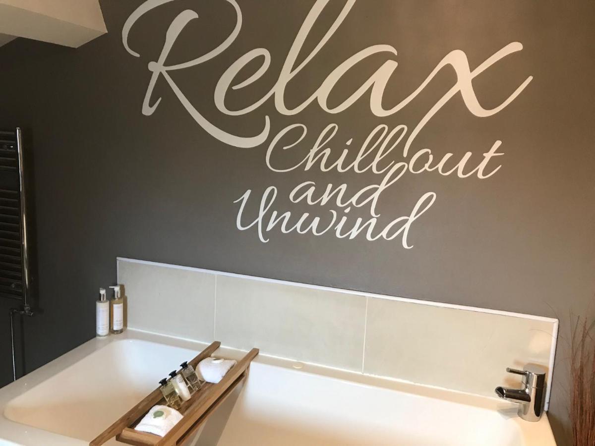 Willow Cottage B&B Yeadon Ngoại thất bức ảnh